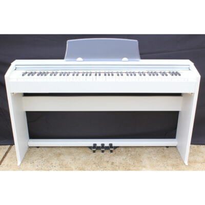 CASIO/カシオ Privia 88鍵盤 スタンド・ペダル一体型 電子ピアノ PX-770WE 2018年製