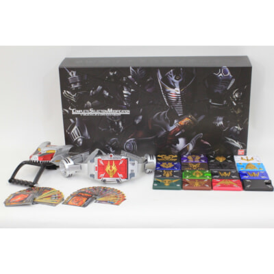 BANDAI「COMPLETE SELECTION MODIFICATION　仮面ライダー龍騎」Vバックル＆ドラグバイザー