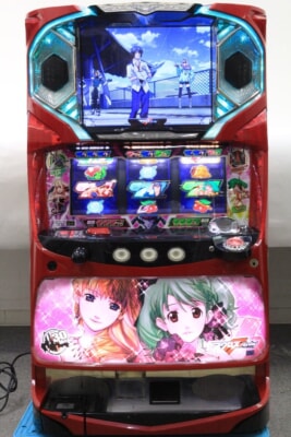 SANKYO [マクロス フロンティア はじまりの歌、銀河に響け！] パチスロ実機 5号機 コイン不要機