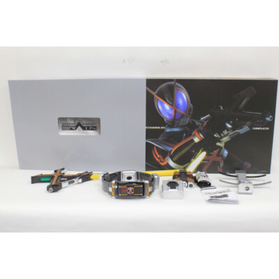 BANDAI「COMPLETE SELECTION MODIFICATION　仮面ライダー555」カイザギア